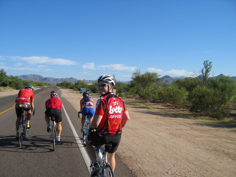 Nardo Checking out nice Ass